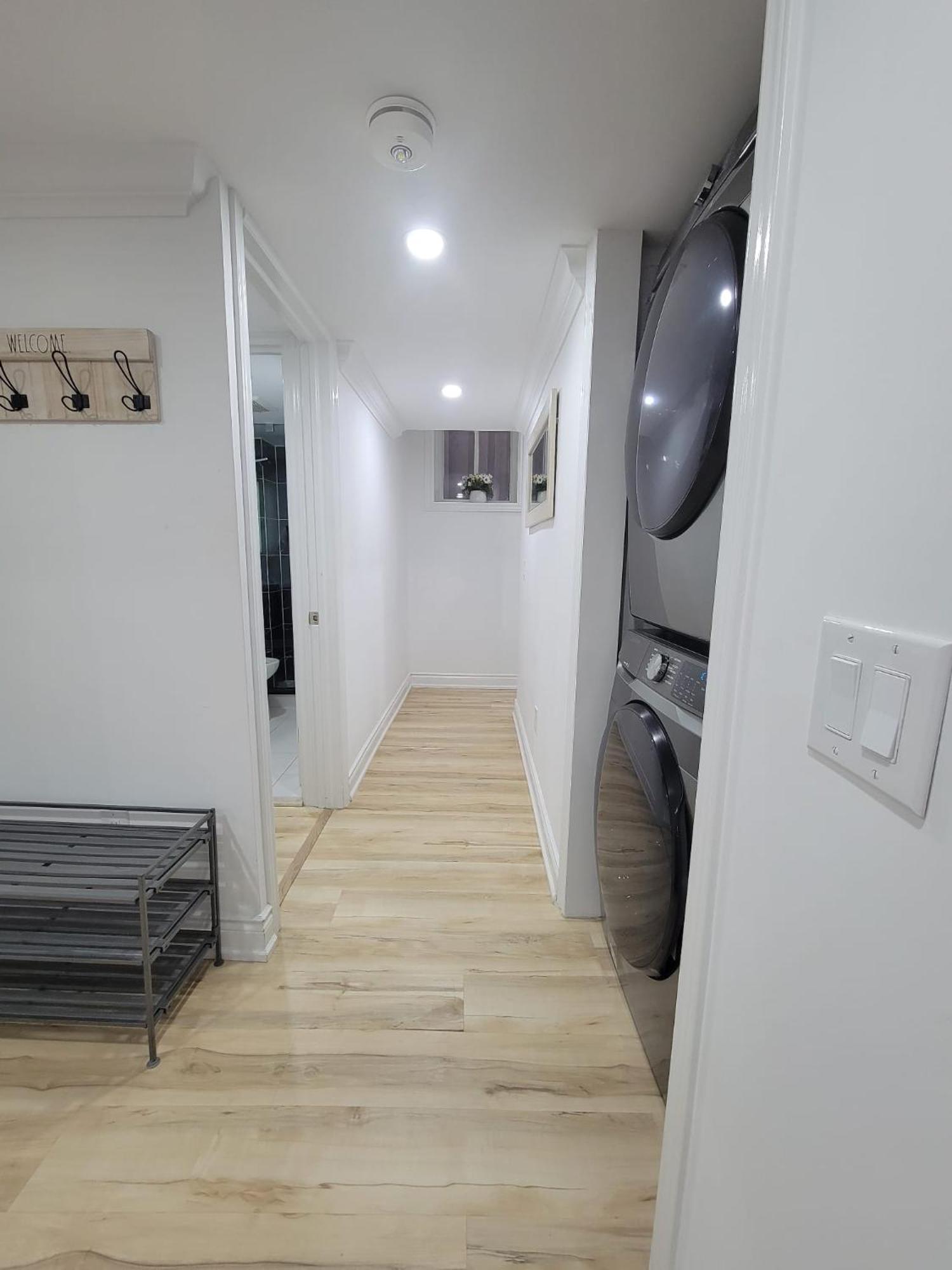 Modern Oasis In Richmond Hill, The Place For You! Apartment ภายนอก รูปภาพ