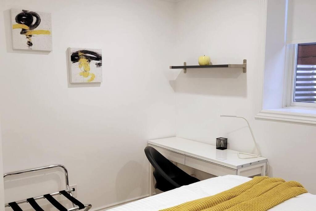 Modern Oasis In Richmond Hill, The Place For You! Apartment ภายนอก รูปภาพ