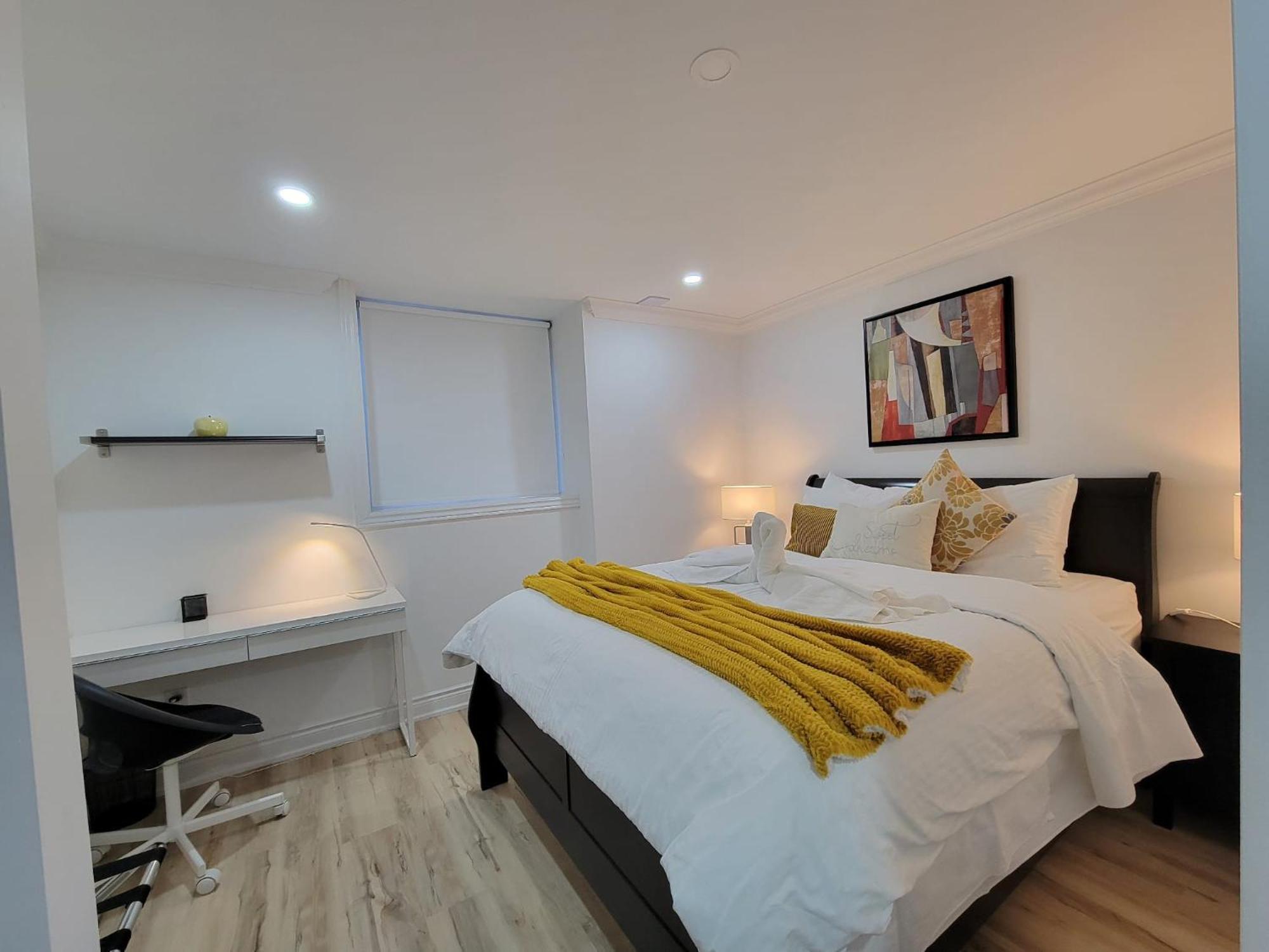 Modern Oasis In Richmond Hill, The Place For You! Apartment ภายนอก รูปภาพ